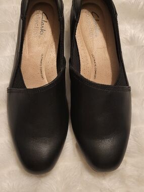 BRAND NEW Clarks Black Slip-On Comfort Loafers